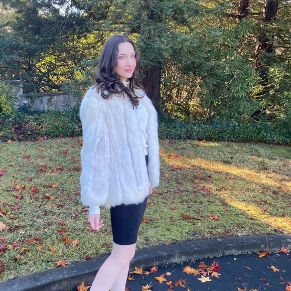 Vintage - Furs by Mannis in Beverly Hills - White Rabbit Jacket - Picture 9 of 10